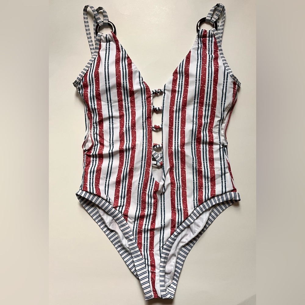 New Striped One Piece Swimsuit Women’s Medium